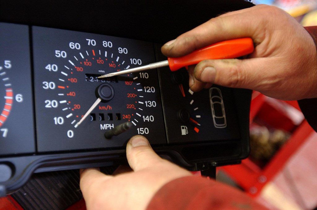 How To Reset Odometer